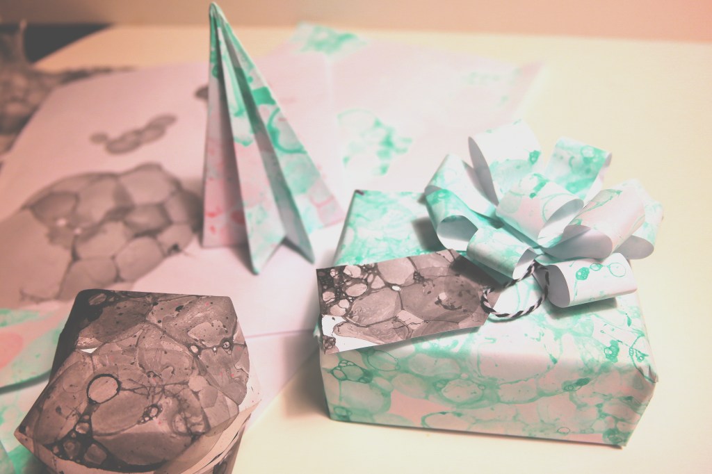 DIY Bubble Paper – Holy Homesteading